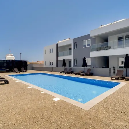 Oasis Luxury Escape Xilofágu